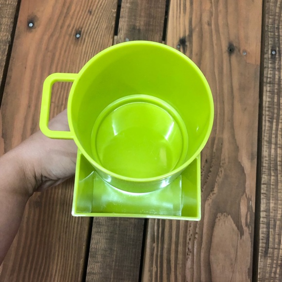 Beach Valet green phone drink holder accessory - Picture 7 of 9